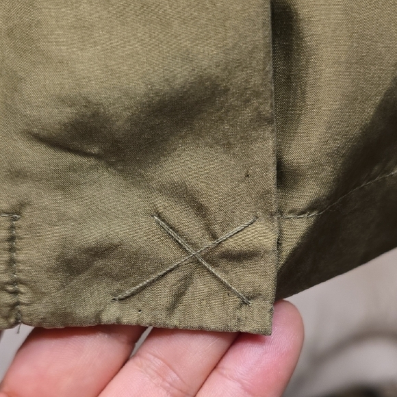 Elegant Silk Pencil Skirt in Olive Green - Picture 5 of 11